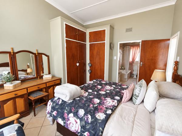 Property For Rent in Petersfield, Springs